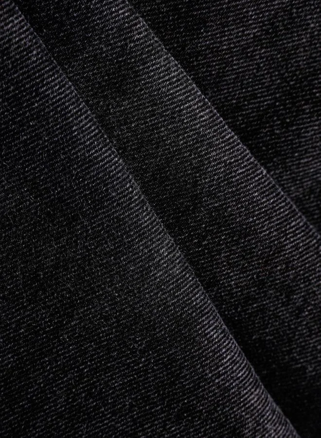 The Indian Garage Co  Men Relaxed Fit Solid Cargo Pocket Mid-Rise Jeans for Men | Best Price UAE